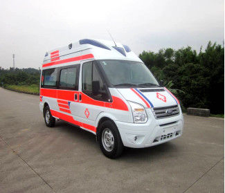 comprar Ford Long Axle Ambulância de Emergência Médica 9 Assentos Tração Frontais traseiras 4×2 online manufacture