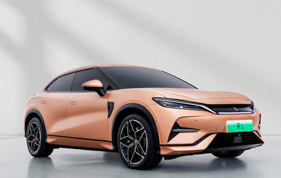 Bom preço. BYD Song L Sedan 5 lugares 2 rodas motrizes 4×2 Faixa de 500 km on-line